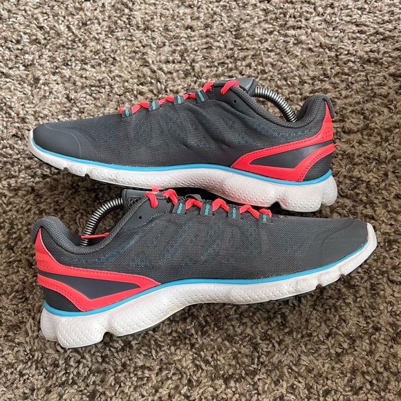 Under Armour Micro G Sneakers Women’s Size 10 - Picture 4 of 9